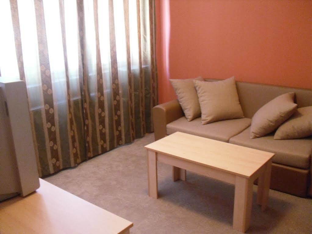 Bor Hotel Belitsa  Luaran gambar